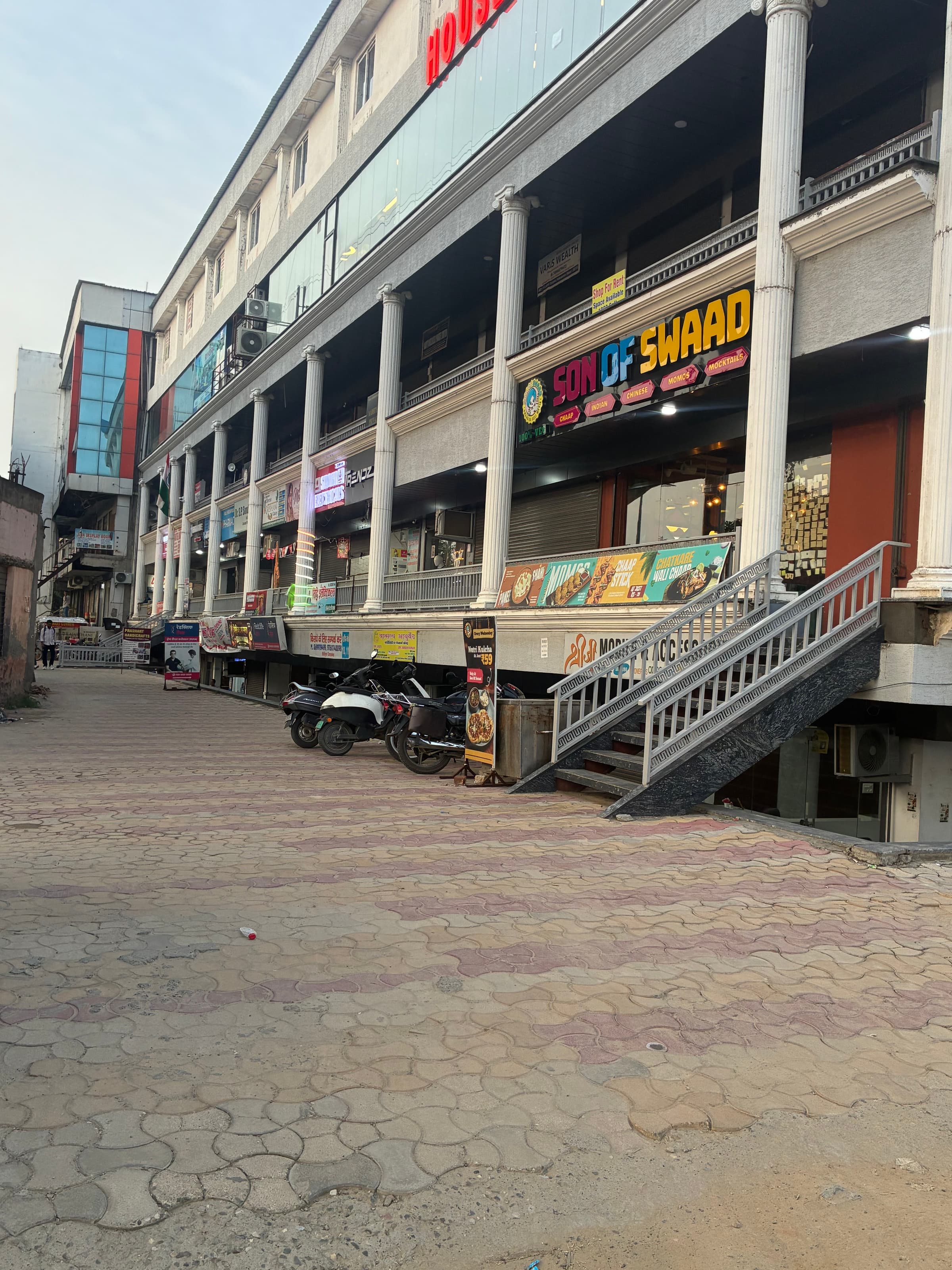 334.8 sq.ft. Retail Shop for Sale in Pallavpuram, Meerut — photo 2